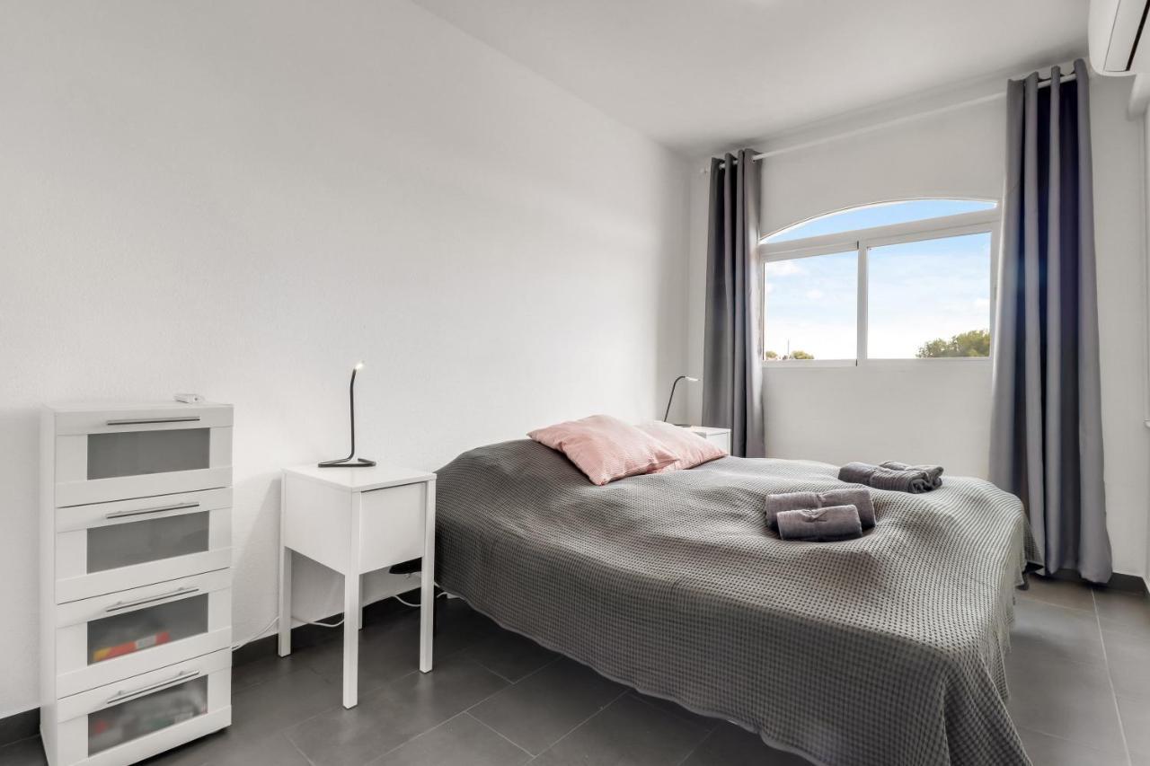 1 Bedroom In Verano Azul, Free Wi-Fi Nerja Exteriör bild